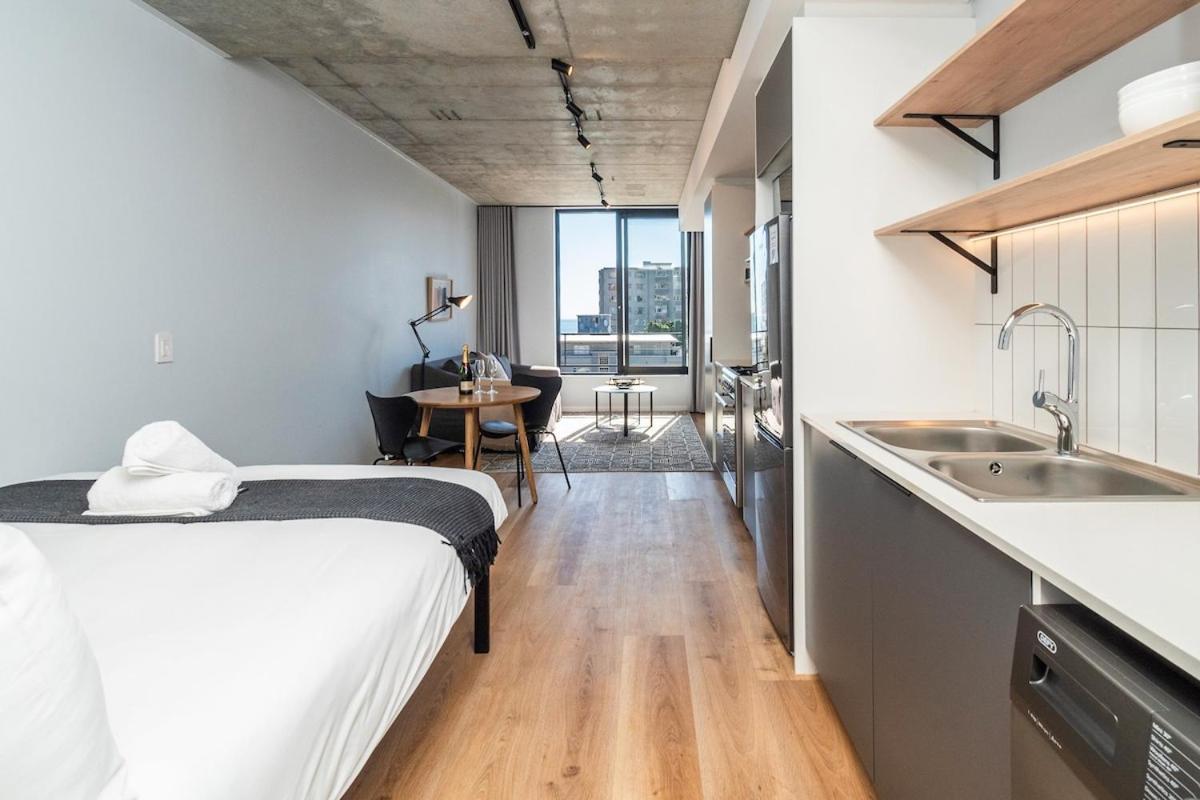 Cosy Oasis In The Heart Of Sea Point Cape Town